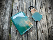 Load image into Gallery viewer, Shell Cordovan Great Heron Wallet &amp; Key Chain
